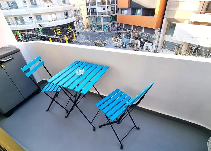 Lägenhet 1a & Business In The Center! *